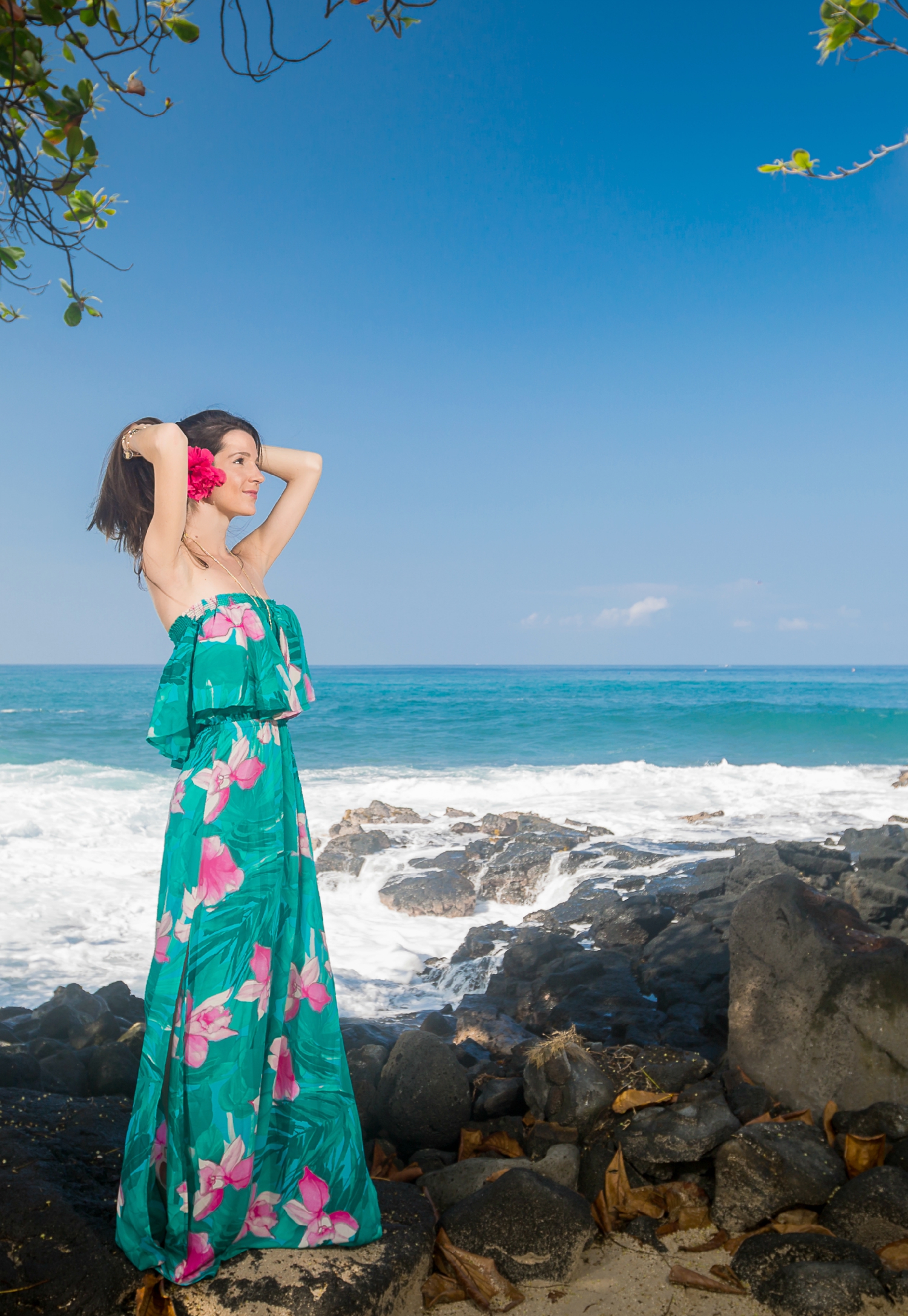 Hawaiian Maxi Dress, Show Me Your Mumu, Lei Bay, Hawaii, Karen Loudon Photography, Stephanie Ziajka, Diary of a Debutante