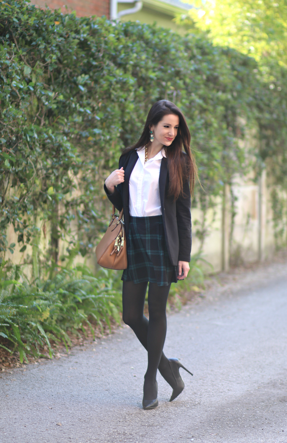 Black Plaid Skirt, Black Blazer, Prep School Look, Stephanie Ziajka, Diary of a Debutante, Old Navy Style