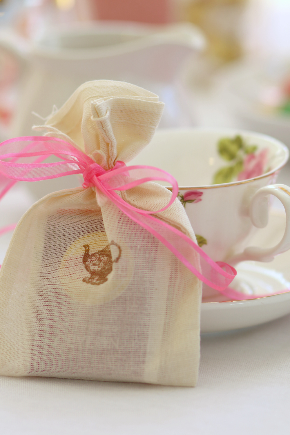 how to host an intimate afternoon tea party