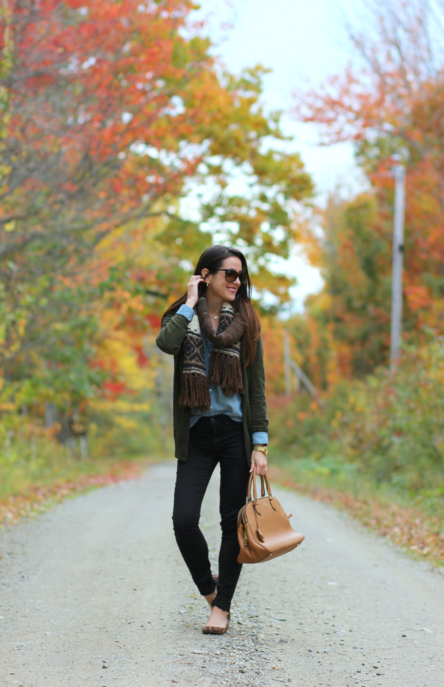 The perfect affordable olive cardigan sweater for chasing leaves in Maine