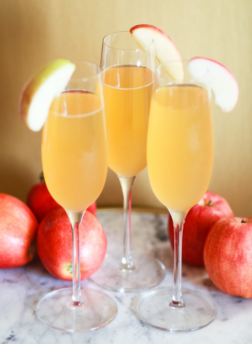 Festive Apple Cider Cocktail: Apple Cider Bellinis | Diary of a Debutante