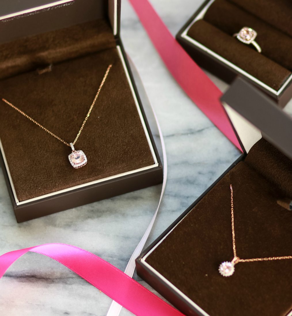 Sentimental Gift for New Mom from Jared the Galleria of Jewelry