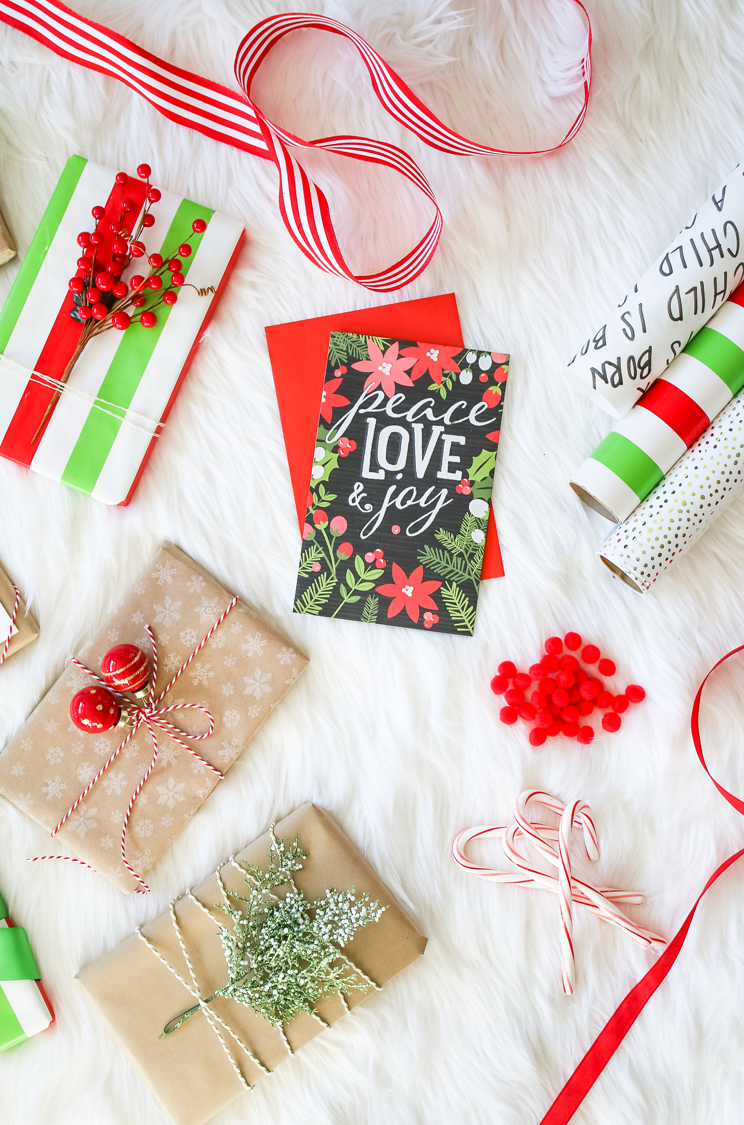 Creative and elegant holiday gift wrap ideas by southern blogger Stephanie Ziajka from Diary of a Debutante