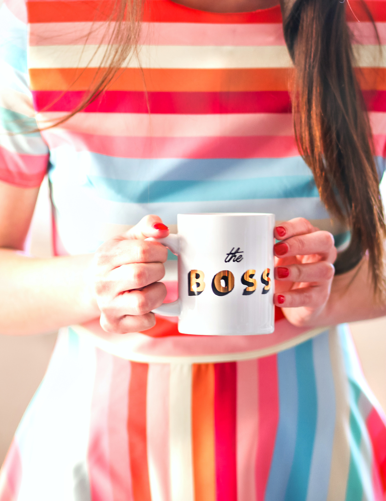 The Boss mug | 3 things successful people do in the morning, an easy morning routine for moms, young professionals, and students by entrepreneur Stephanie Ziajka from the southern lifestyle blog Diary of a Debutante