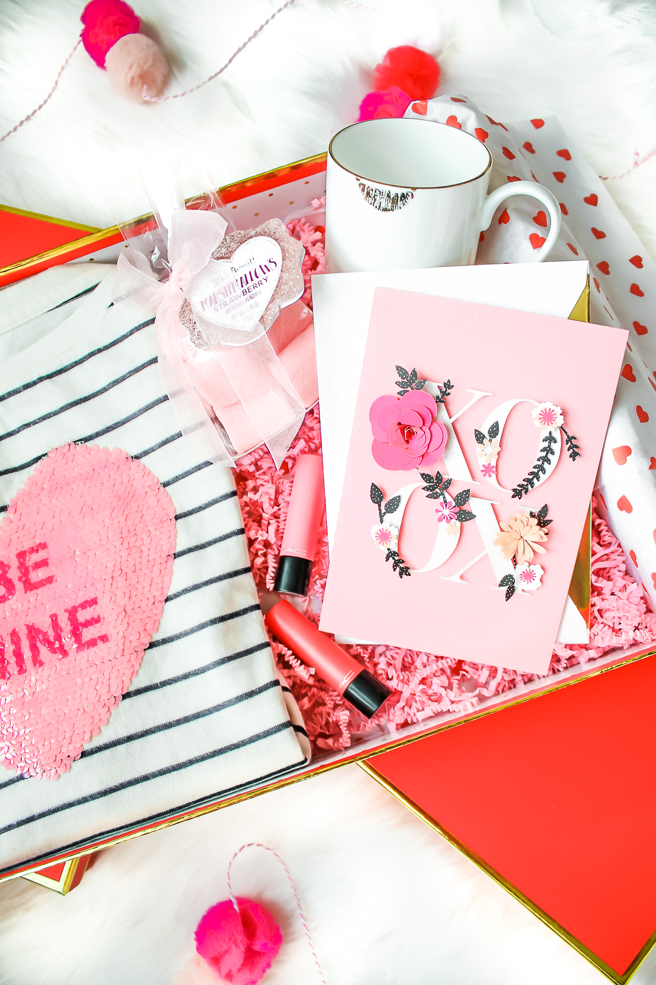 How to enjoy Valentine's Day as a single gal by fashion blogger Stephanie Ziajka from Diary of a Debutante, what to do on Valentine's Day when you are single, how to spend Valentine's Day alone