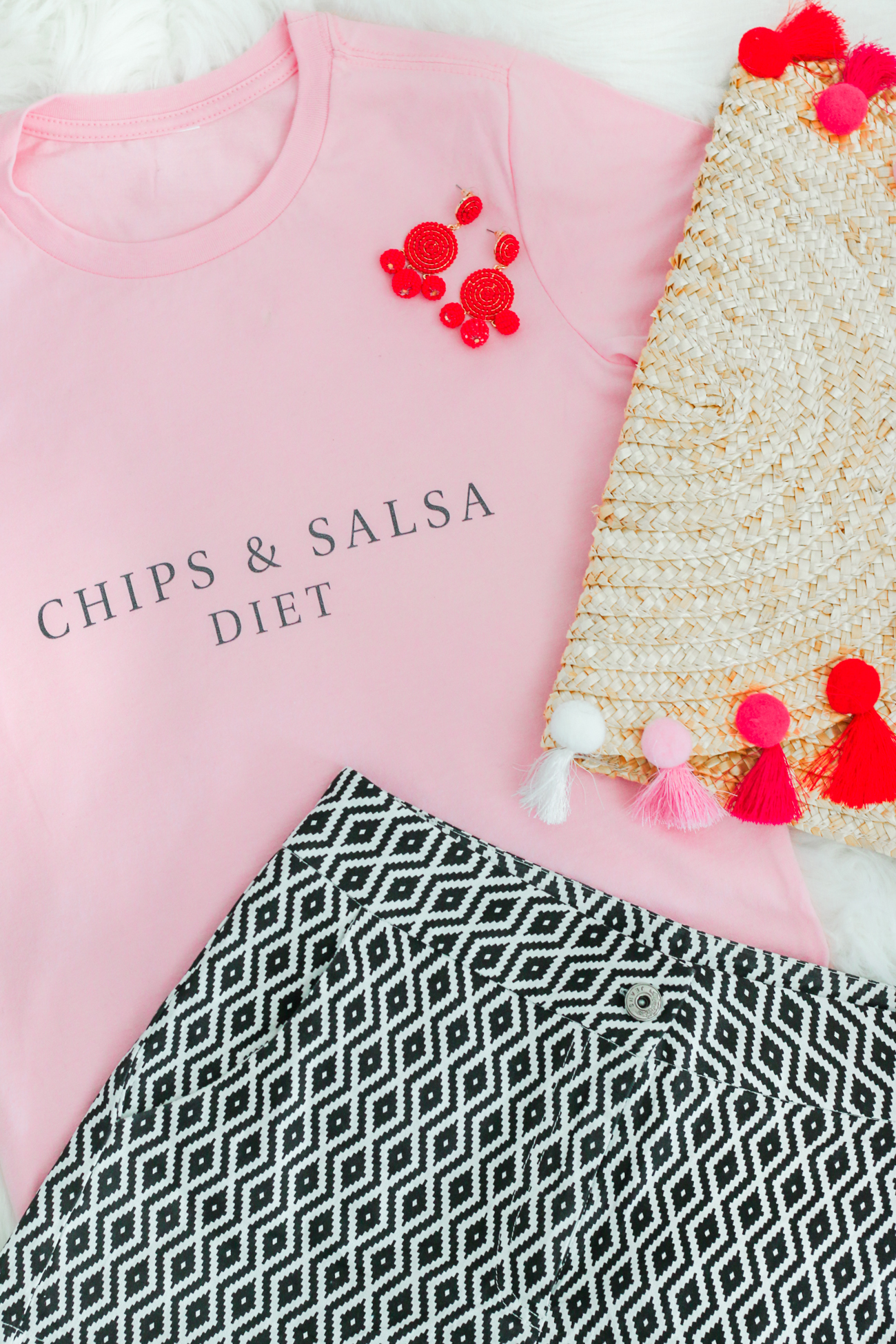 Two Quick Fresh Salsa Recipes for Your Cinco de Mayo Fiesta by southern lifestyle blogger Stephanie Ziajka from Diary of a Debutante, Chips and Salsa Diet shirt, casual Cinco de Mayo outfit idea, strawberry jalapeno salsa recipe, strawberry and jalapeno salsa recipe, homemade salsa recipe