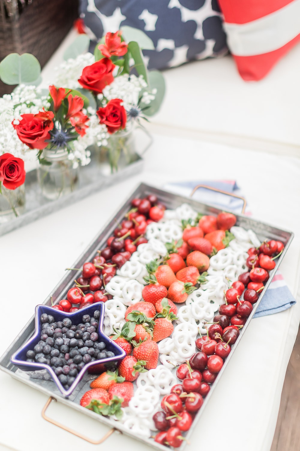 Red white and blue Labor Day fruit platter idea created by blogger Stephanie Ziajka on Diary of a Debutante