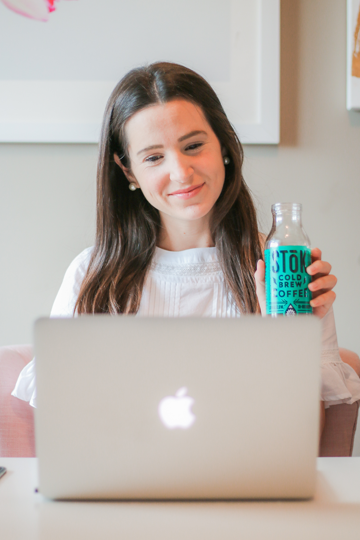 How to Become a Full Time Blogger: A Simple 5-Step Guide by full time fashion blogger Stephanie Ziajka from Diary of a Debutante, tips for becoming a full time blogger, how to make blogging a full time job, Stok cold brew coffee review