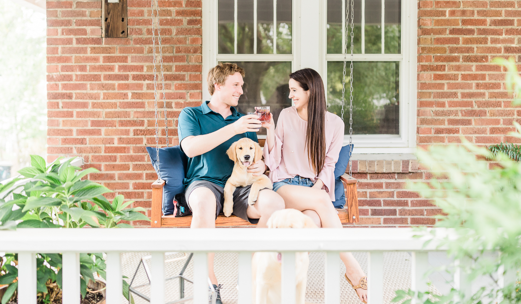 How to Make a Rental Feel Like Home: 5 Easy Decorating Tips for Renters from southern lifestyle blogger Stephanie Ziajka from Diary of a Debutante, front porch decor ideas, CORT Furniture Rental review, decorating hacks for renters
