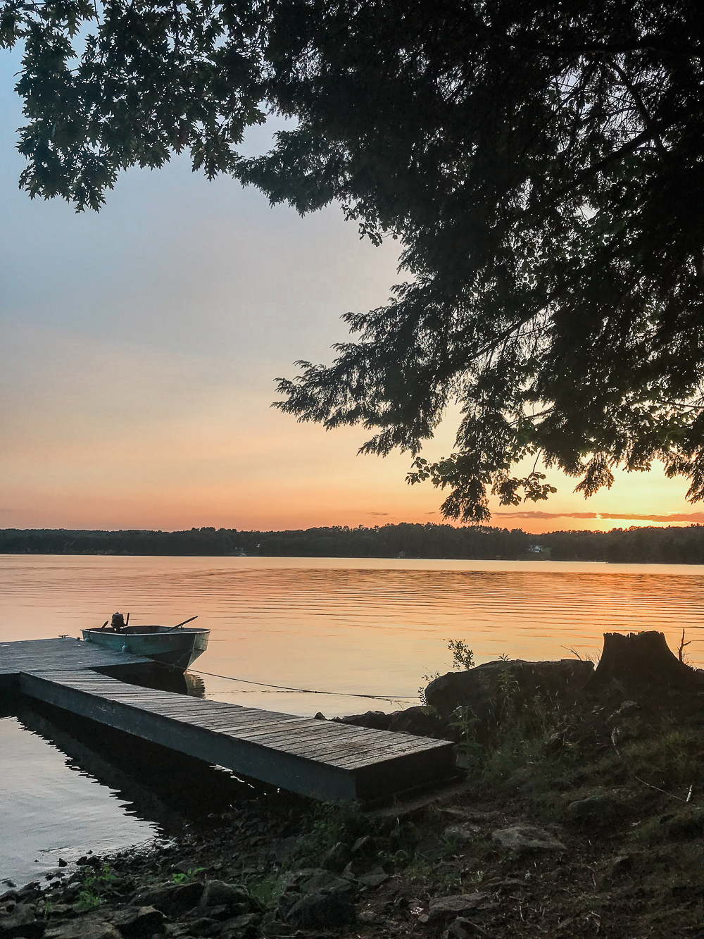 Maine vacation recap, Summer Bucket List: The Best Things to Do in Maine in Summer by southern lifestyle blogger Stephanie Ziajka from Diary of a Debutante, Maine bucket list, things to do in Maine, Lake Damariscotta, things to do in Damariscotta Maine, Maine sunset