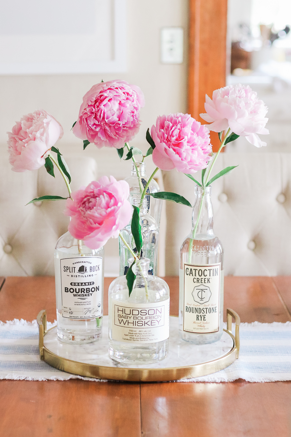 DIY Peony Centerpiece by popular southern lifestyle blogger Stephanie Ziajka on Diary of a Debutante, rustic centerpiece idea with peonies, minimalist rustic flower arrangement with peonies, cheap wedding table centerpieces, rustic home decor ideas