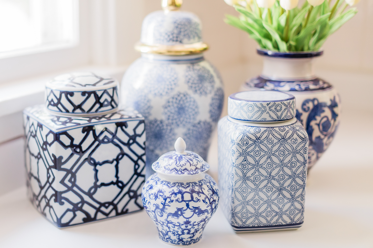 Amazon Home Decor Finds: Blue and White Ginger Jars under $100 by popular southern lifestyle blogger Stephanie Ziajka on Diary of a Debutante, blue and white ceramic vase, blue and white ceramics, blue and white porcelain ginger jars, large ginger jars, small ginger jars, how to decorate with ginger jars, ginger jar vase with white tulips