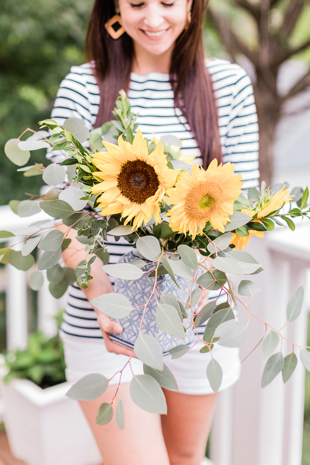 Sunflower eucalyptus centerpiece, Best of August: The Top 10 Things I Loved in August 2019 by popular Missouri blogger Stephanie Ziajka on Diary of a Debutante