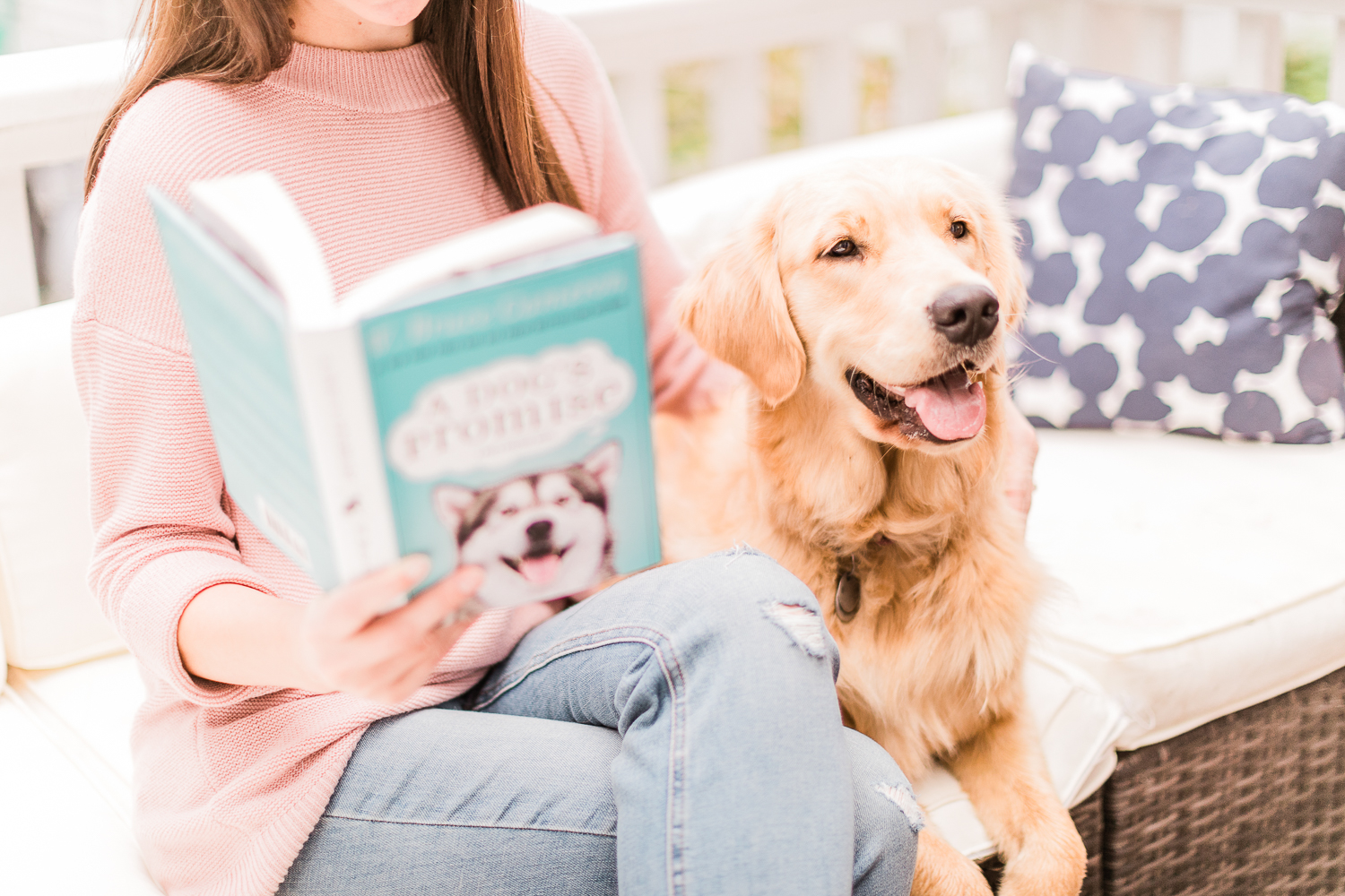 Cute golden retriever puppy, 1 year old golden retriever puppy, Nellie the Golden with popular lifestyle blogger and dog mom Stephanie Ziajka on Diary of a Debutante