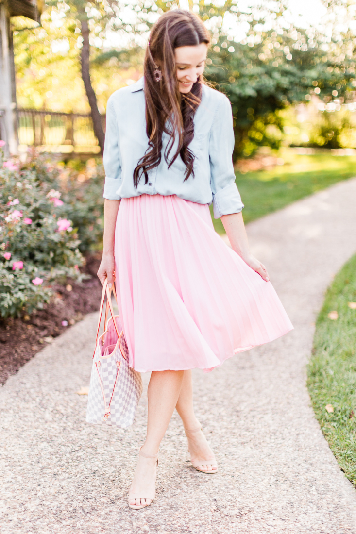 Day to Night: How to Wear a Pink Midi Skirt in the Fall