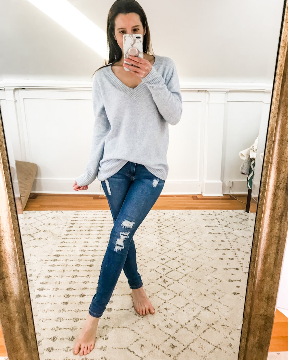 Amazon Goodthreads v-neck sweater worn by affordable fashion blogger Stephanie Ziajka of Diary of a Debutante