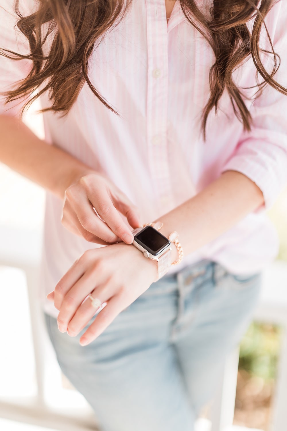 Amazon Apple Watch band styled with Kendra Scott Macrame Elton Rose Gold Cuff Bracelet In Blush Wood by fashion blogger Stephanie Ziajka of Diary of a Debutante