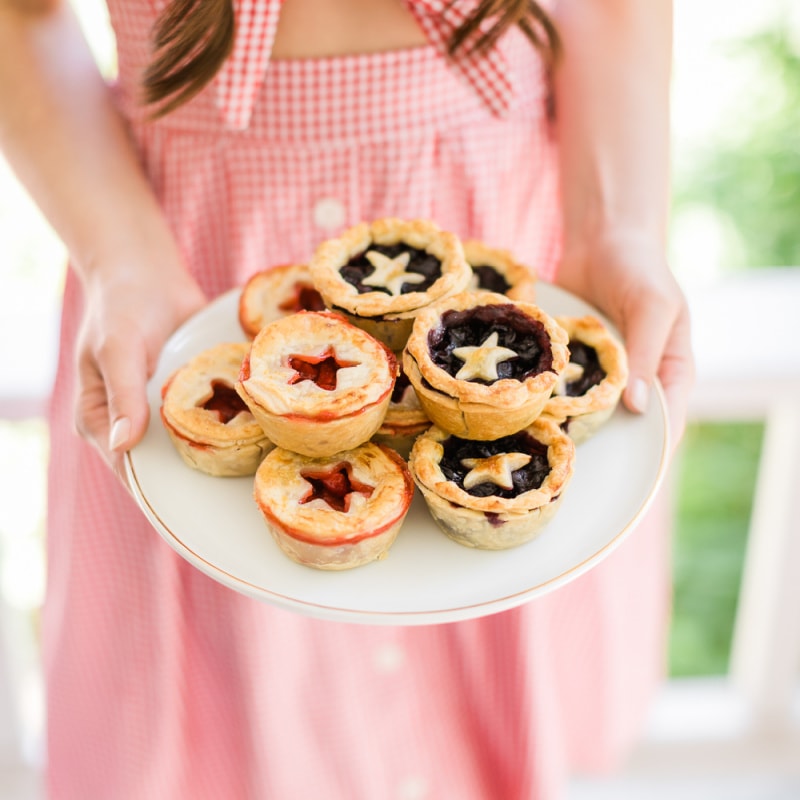mini blueberry pie recipe by blogger Stephanie Ziajka on Diary of a Debutante