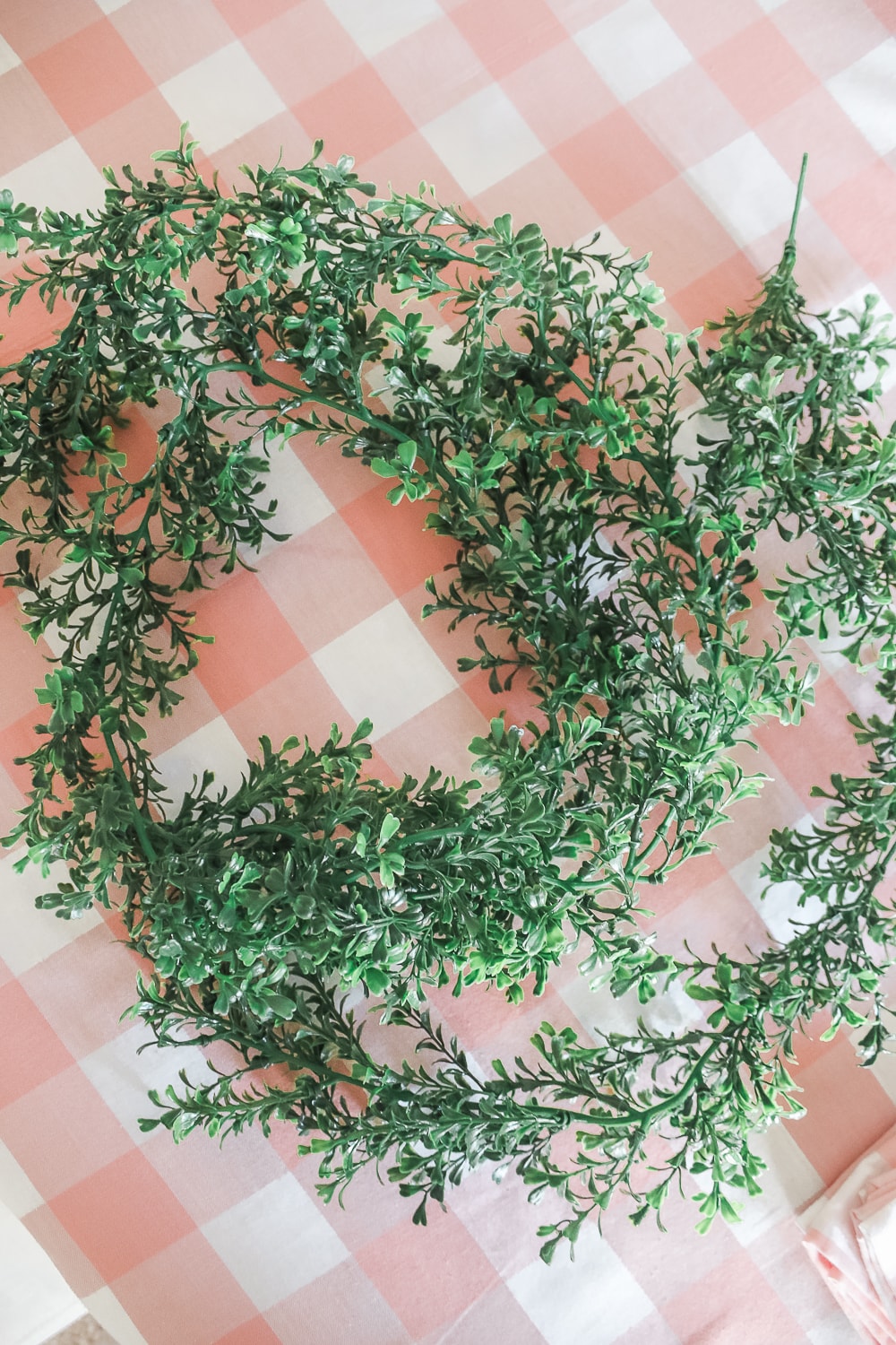 Step one of how to make your own DIY boxwood wreath chargers on Diary of a Debutante