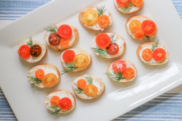 Easy Summer Starter: Tomato and Goat Cheese Crostinis Recipe