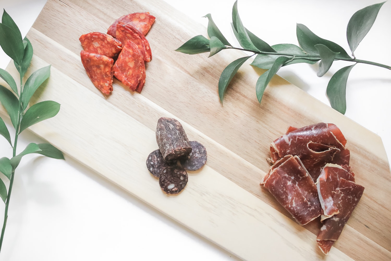 Southern blogger Stephanie Ziajka shares the best meats for charcuterie boards on Diary of a Debutante