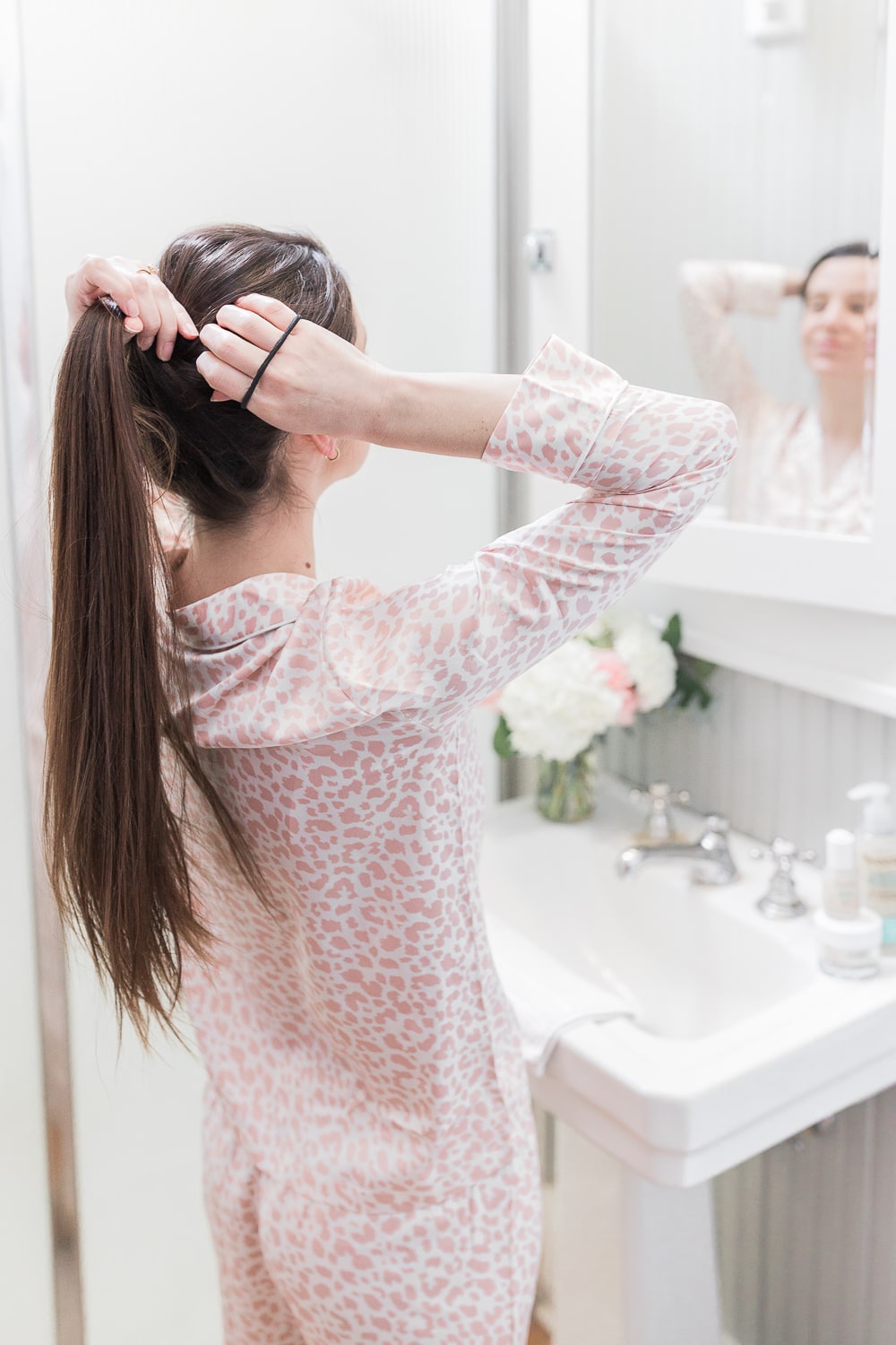 Blogger Stephanie Ziajka shares a winter skincare routine for sensitive skin on Diary of a Debutante
