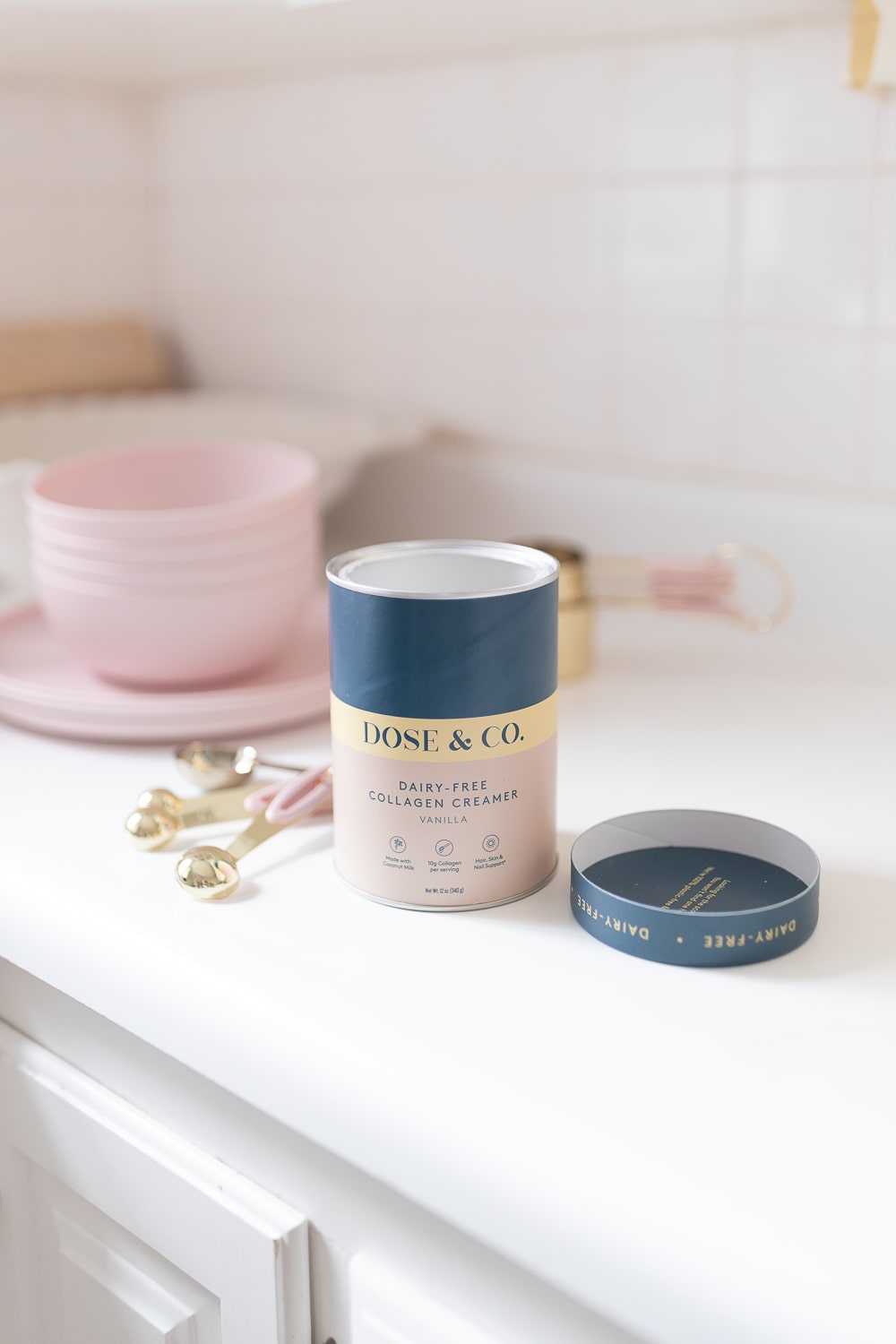 Dose & Co Dairy-Free Collagen Creamer photographed by blogger Stephanie Ziajka on Diary of a Debutante