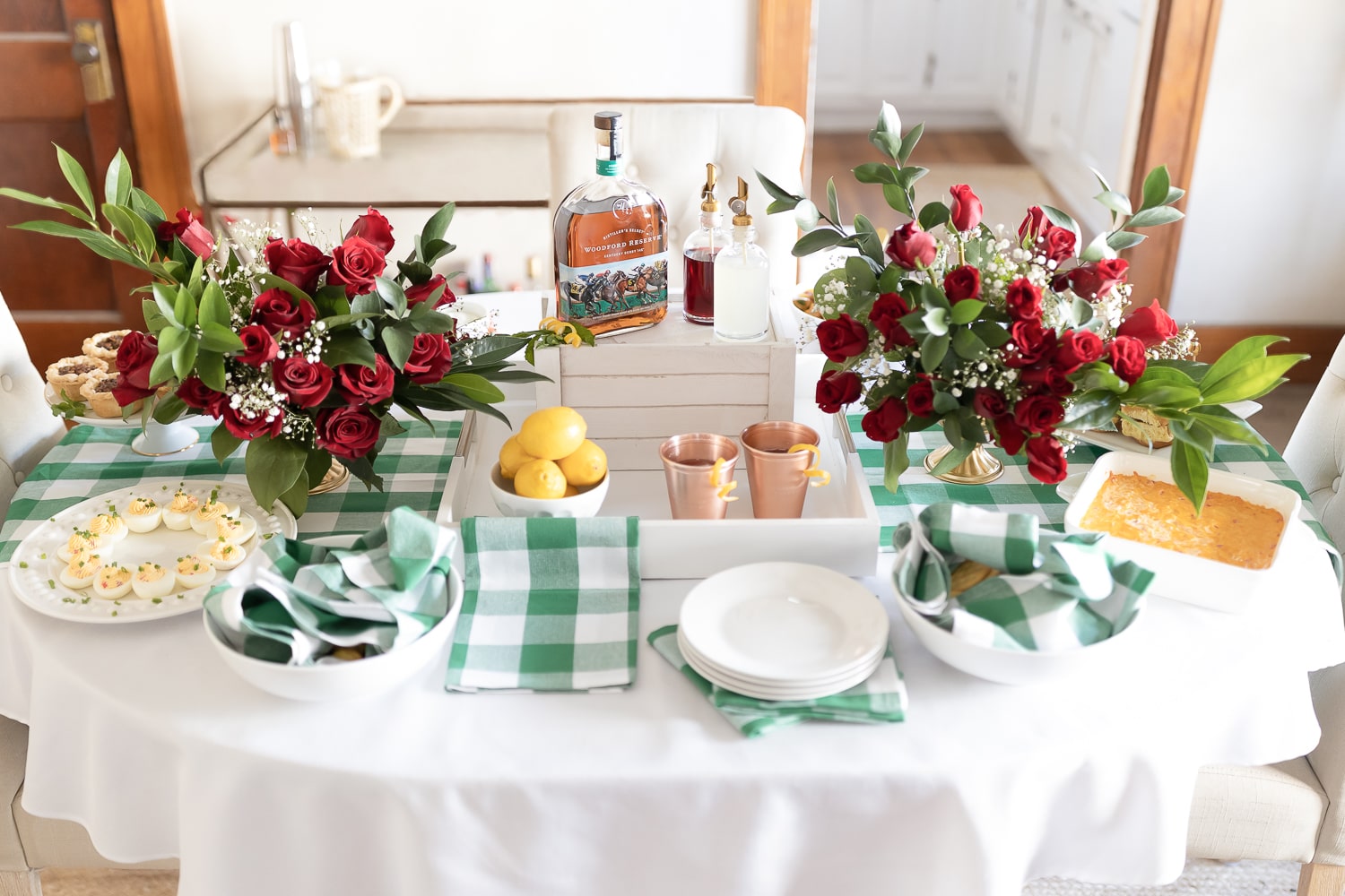 Southern blogger Stephanie Ziajka shares Kentucky Derby ideas for hosting the perfect party on Diary of a Debutante