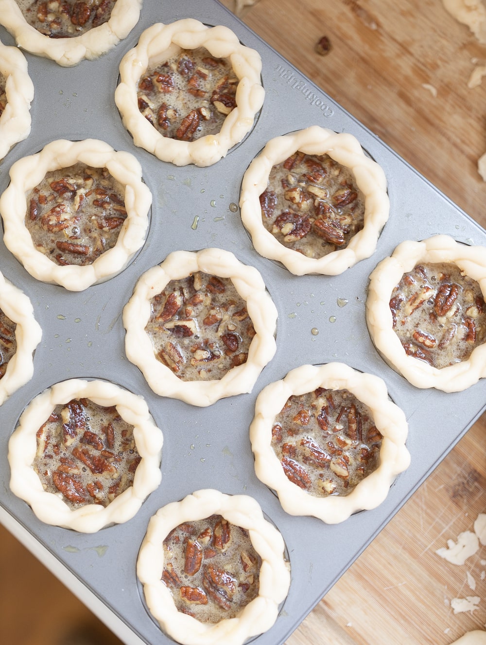 Blogger Stephanie Ziajka shows how to make the best mini pecan pies on Diary of a Debutante