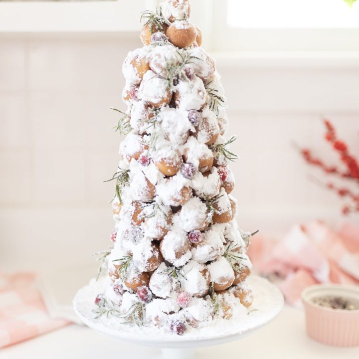 Donut hole Christmas tree created by blogger Stephanie Ziajka on Diary of a Debutante