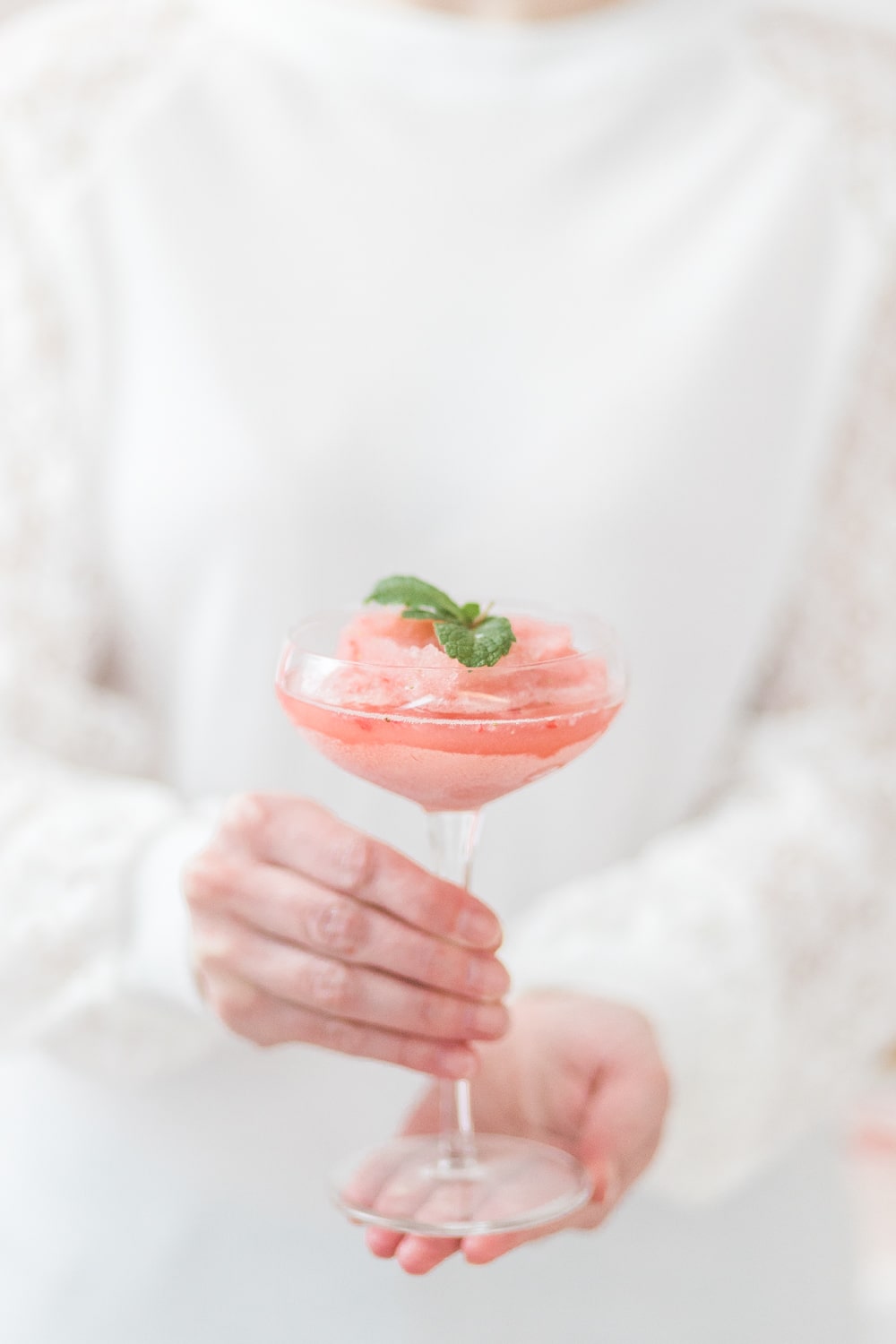 Strawberry Frosé Recipe