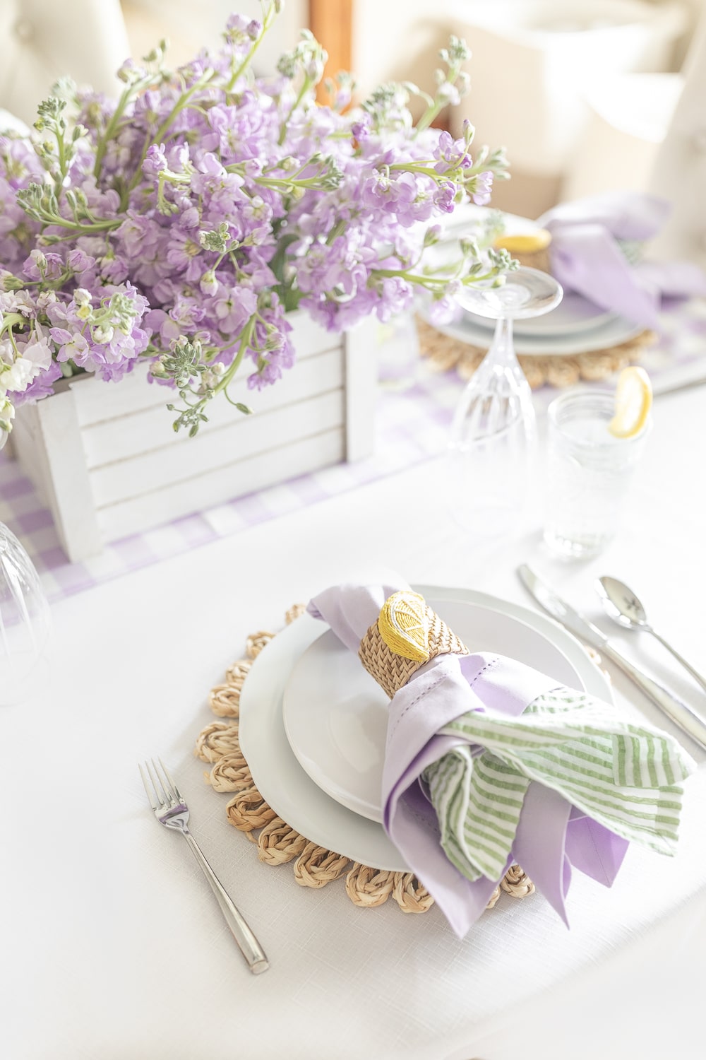 Blogger Stephanie Ziajka shares Mother's Day table ideas on Diary of a Debutante