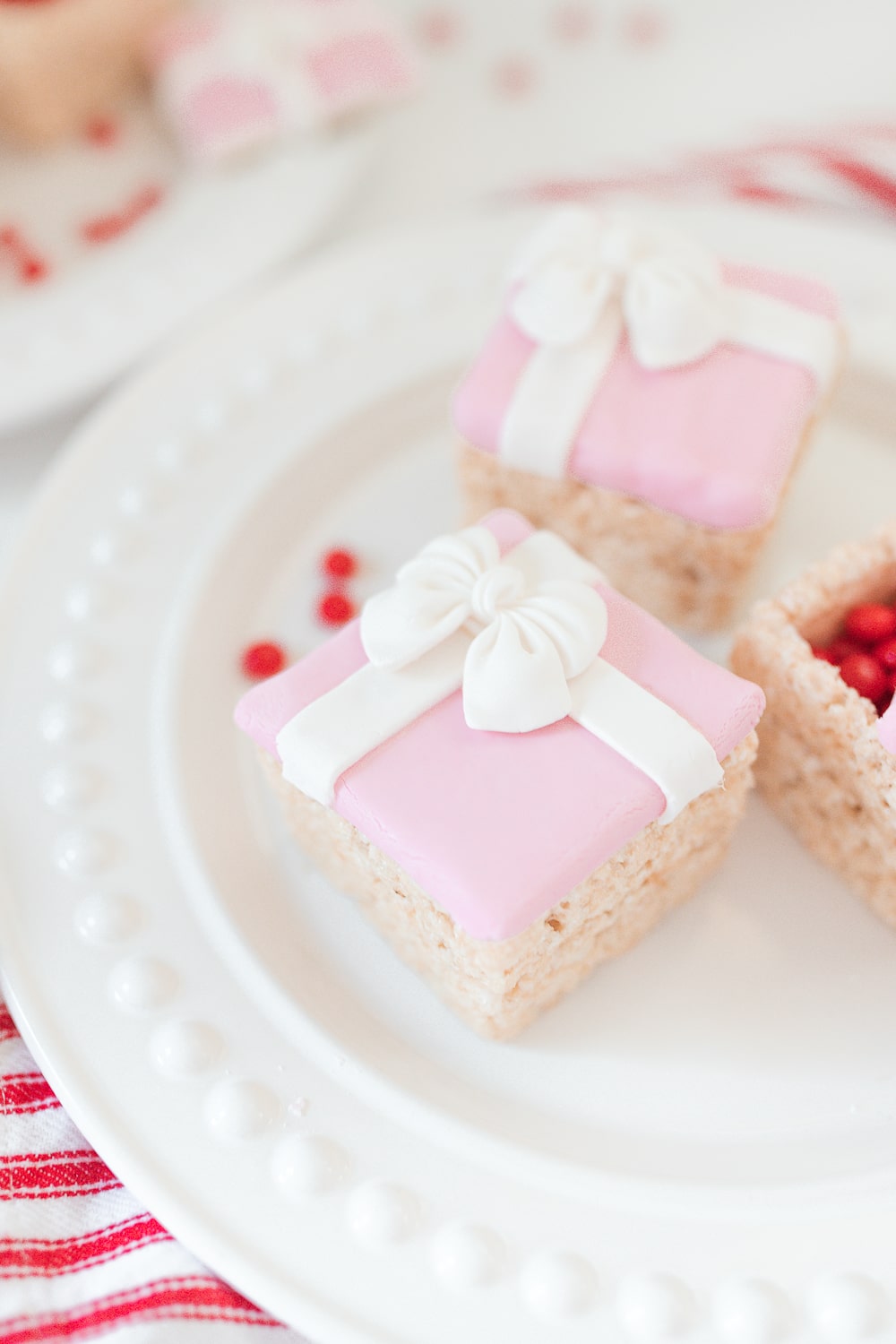 Holiday rice krispie treats created by southern lifestyle blogger Stephanie Ziajka on Diary of a Debutante